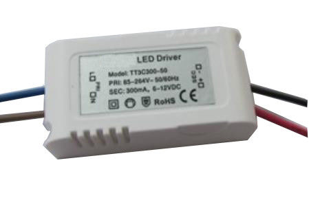 500mA 6W निरंतर वोल्टेज एलईडी ड्राइवर, 12V एलईडी पैनल बिजली की आपूर्ति