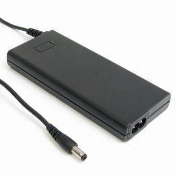 65W 16V - 24V सुपर पतली सीरीज स्विचिंग एडाप्टर के साथ निर्मित ईएमआई फ़िल्टर KTEC एसी एडाप्टर