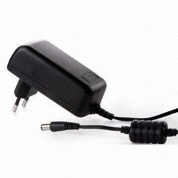 11.4V-12.6V, वृद्धि 5KV और मुख्य चुनाव आयुक्त वी के साथ 5mA-2A Ktec सफर पावर एडेप्टर Miniwatts बिजली की आपूर्ति