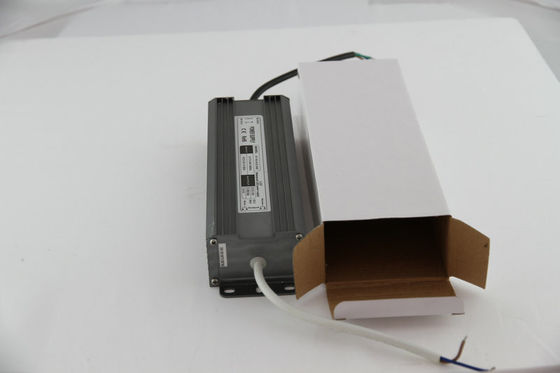36V डीसी सीई RoHS के साथ - 100W 3200mA 60Hz लगातार चालू स्रोत चालक 20V एलईडी