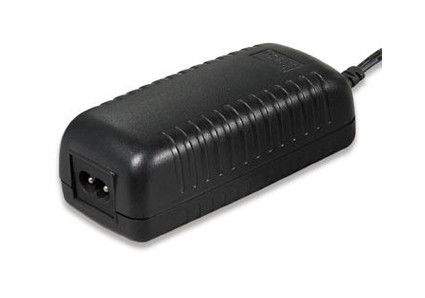 30W 100 240V सीबी स्विचिंग पावर एडेप्टर IEC320-सी 8 (उल / संस्कृति / सीसीसी / जी एस / सीई) को