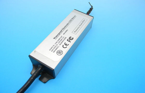 शॉर्ट सर्किट 12V डीसी बिजली की आपूर्ति / IP68 के लिए एलईडी ट्यूब निविड़ अंधकार चालक एलईडी