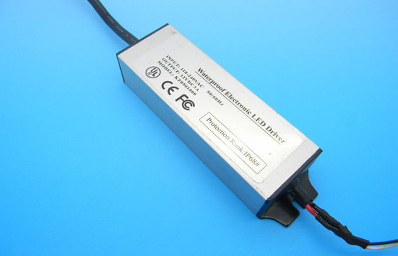 शॉर्ट सर्किट 12V डीसी बिजली की आपूर्ति / IP68 के लिए एलईडी ट्यूब निविड़ अंधकार चालक एलईडी
