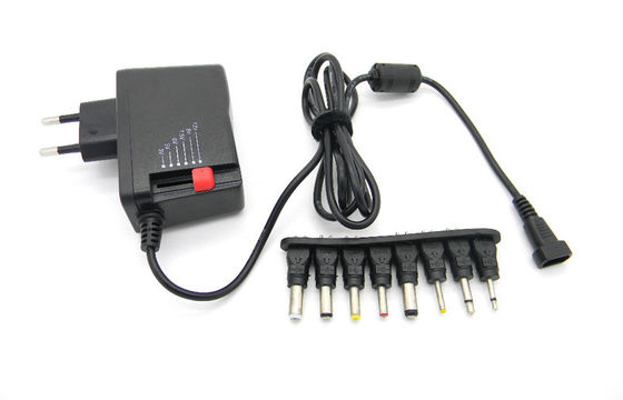 6 डीसी टिप्स 2500mA यूनिवर्सल समायोज्य वोल्टेज 3-12V एसी डीसी पावर एडाप्टर
