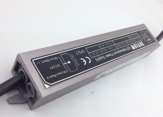 10W DC12V 0.83A आउटडोर लैंप के लिए लगातार वोल्टेज एलईडी DC12V बिजली की आपूर्ति